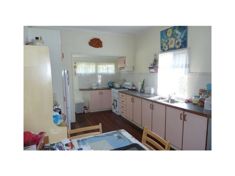 127 Arnaud Street, Granville QLD 4650