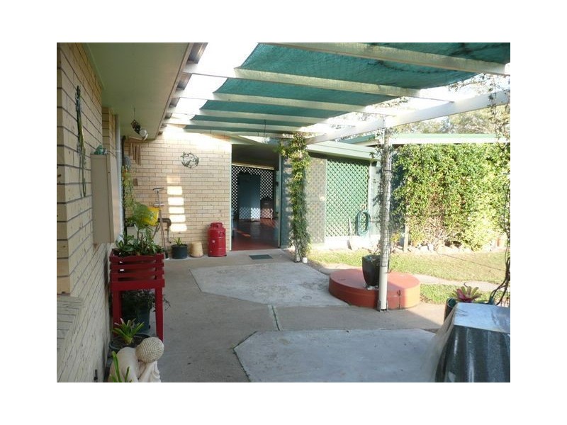 35 Loretto Drive, Oakhurst QLD 4650