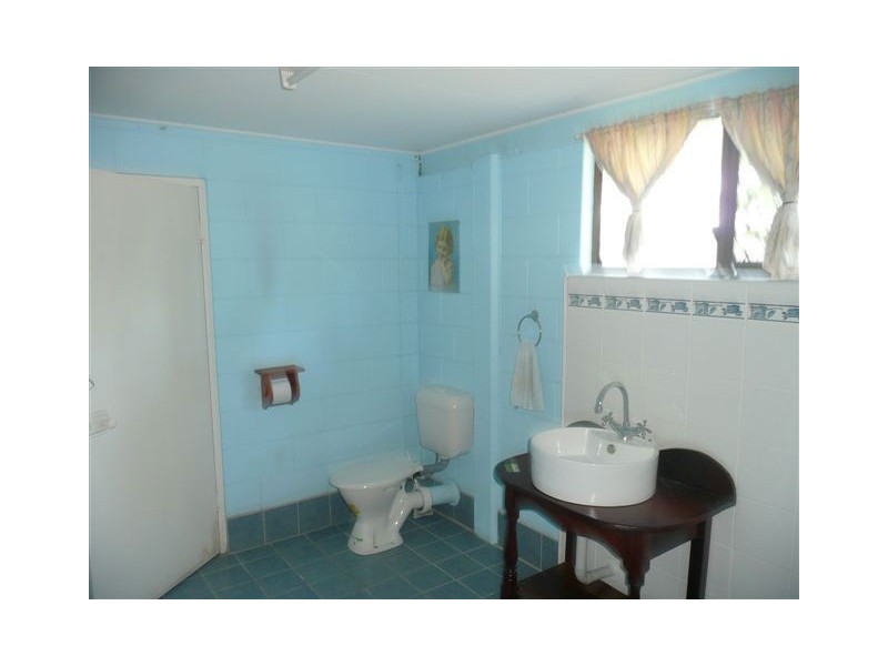 92 Arnaud Street, Granville QLD 4650