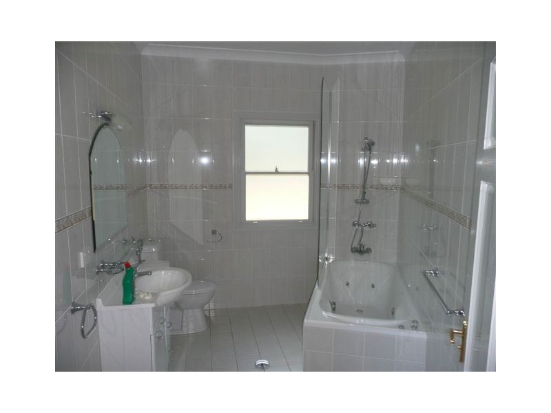 150 Ferry Road, Yengarie QLD 4650