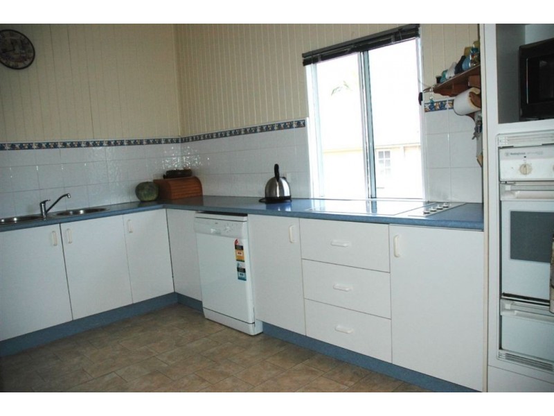 124 Woodstock Street, Maryborough QLD 4650