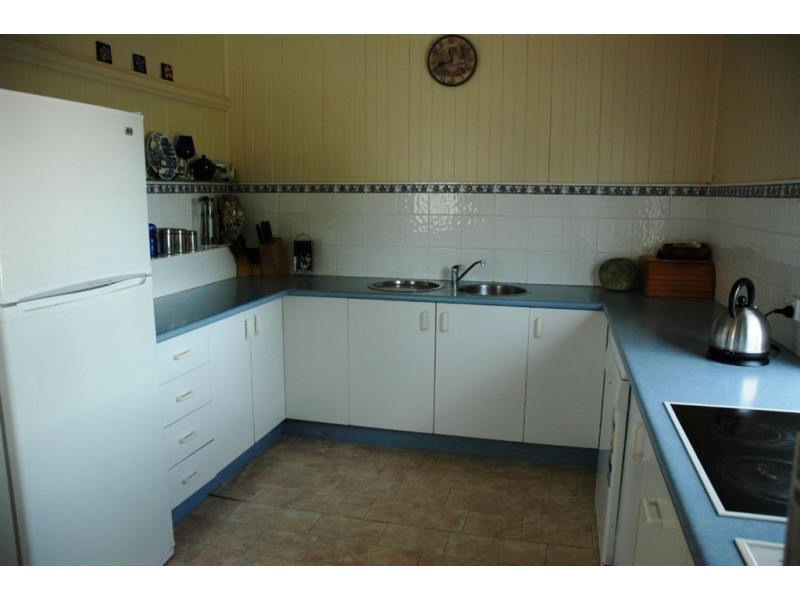 124 Woodstock Street, Maryborough QLD 4650