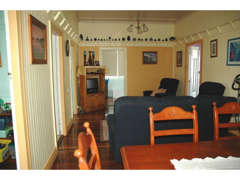 124 Woodstock Street, Maryborough QLD 4650