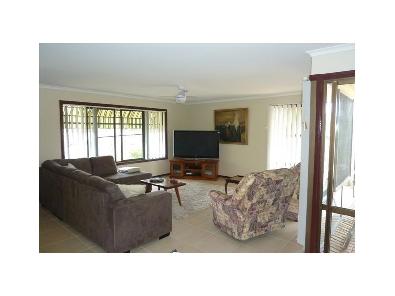 7 Sims Road North, Oakhurst QLD 4650