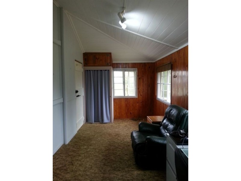 27 Bedford Street, Maryborough QLD 4650