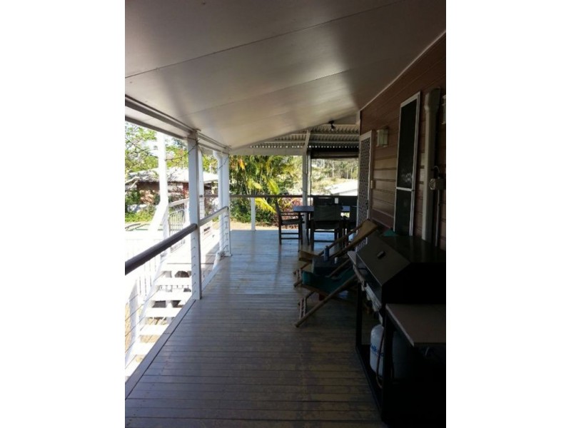 5 Oak Street, Boonooroo QLD 4650