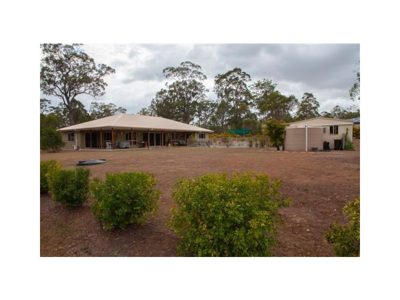 10 Coachmans Place, Maryborough West QLD 4650