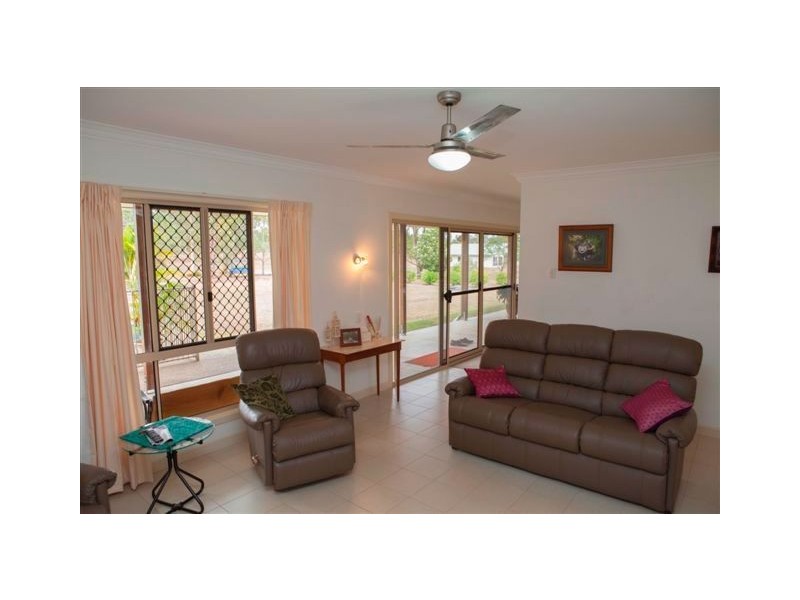 10 Coachmans Place, Maryborough West QLD 4650