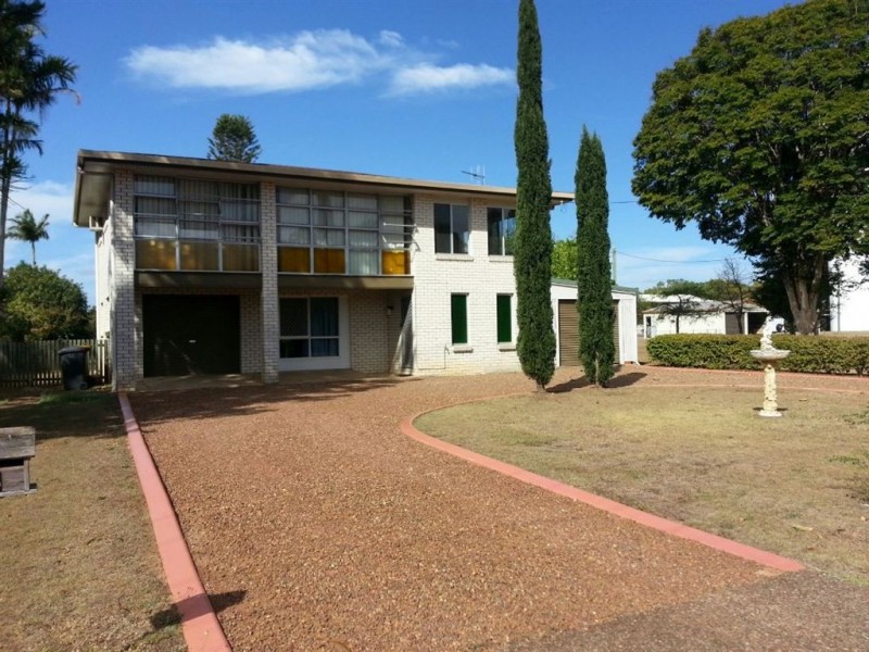 18 High St, Tinana QLD 4650
