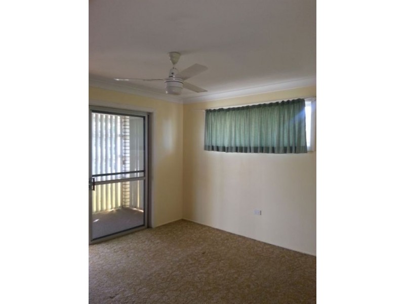 18 High St, Tinana QLD 4650
