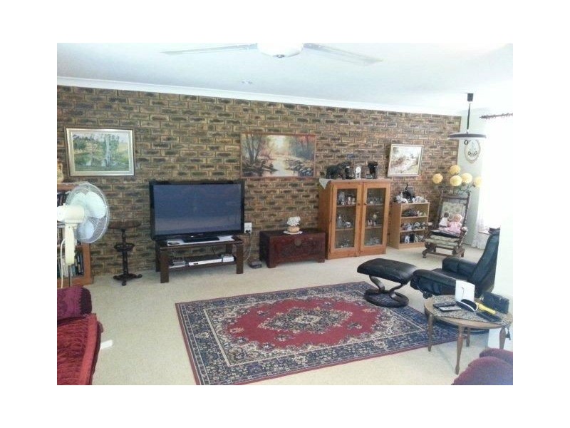 33 High Street, Tinana QLD 4650