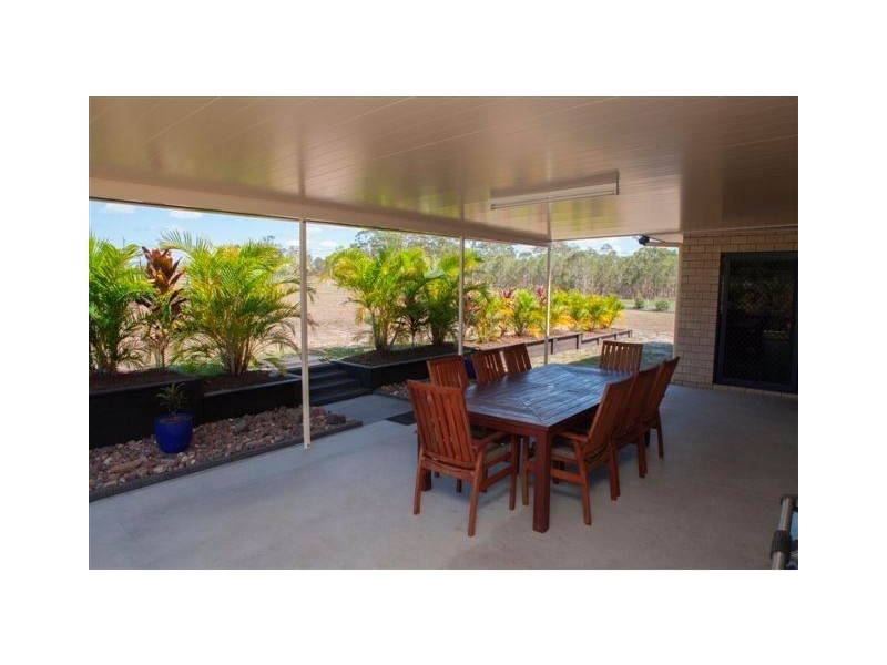 1 Jilgarree Place, Oakhurst QLD 4650