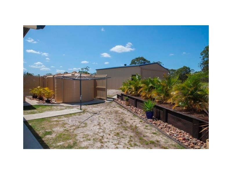 1 Jilgarree Place, Oakhurst QLD 4650