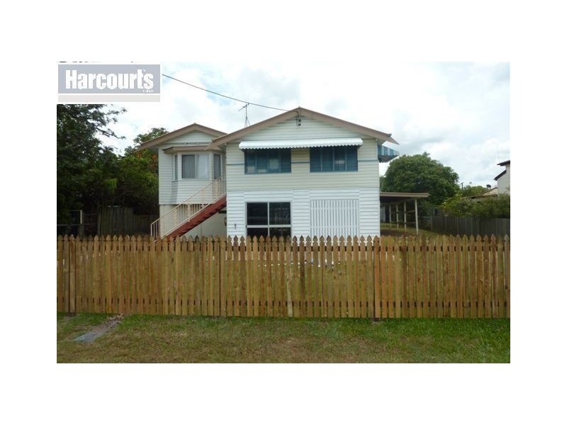 12 Smith Street, Maryborough QLD 4650