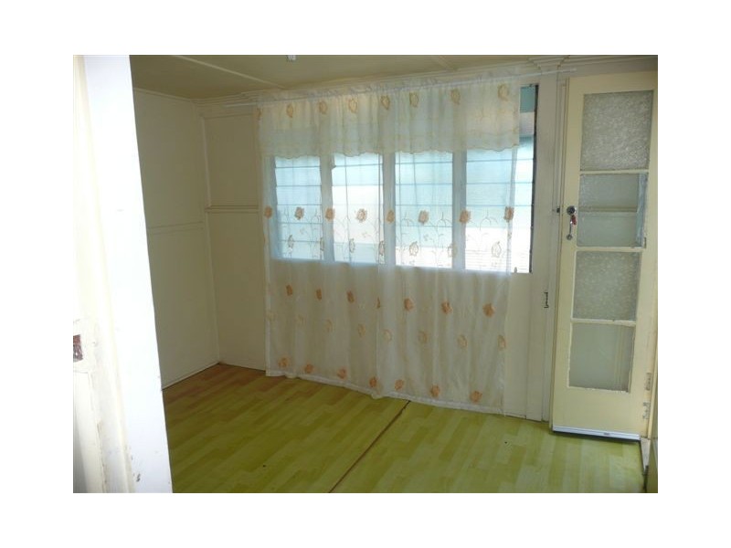 12 Smith Street, Maryborough QLD 4650