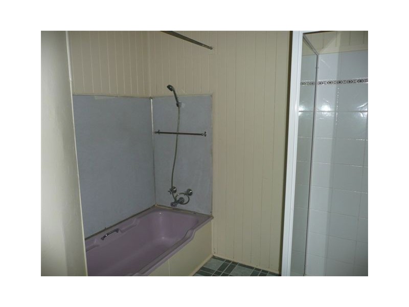 12 Smith Street, Maryborough QLD 4650