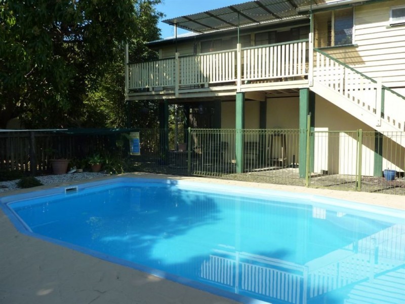 10 Demaine Street, Maryborough QLD 4650