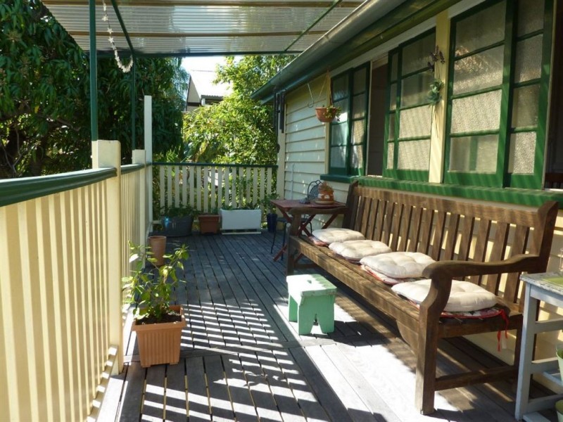 10 Demaine Street, Maryborough QLD 4650