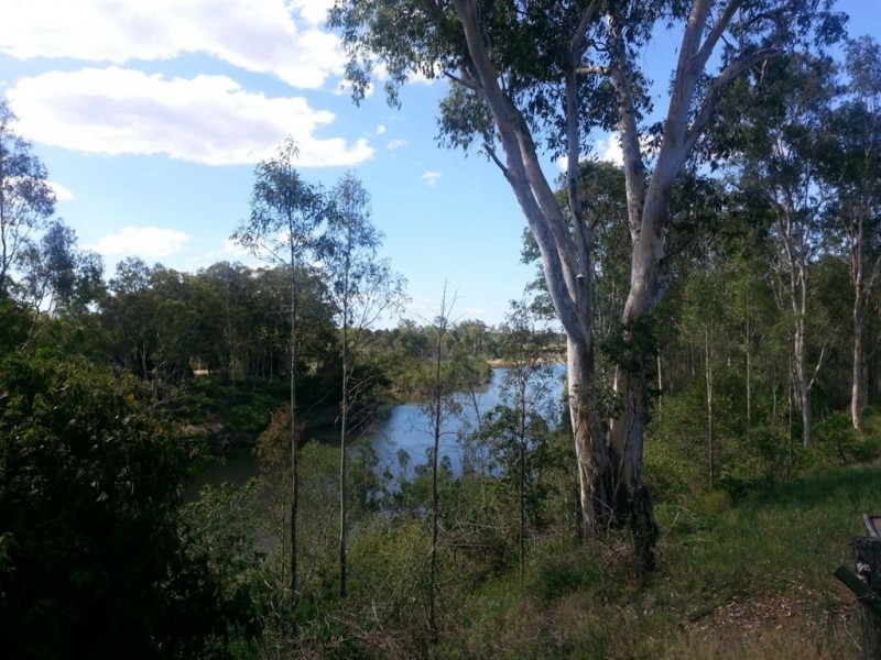 24 Walter Street, Tiaro QLD 4650