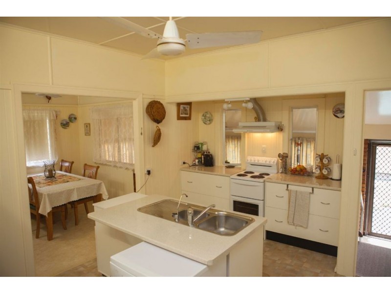 19 Reed Avenue, Maryborough QLD 4650