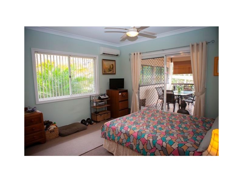 6 Gladstone Street, Maryborough West QLD 4650