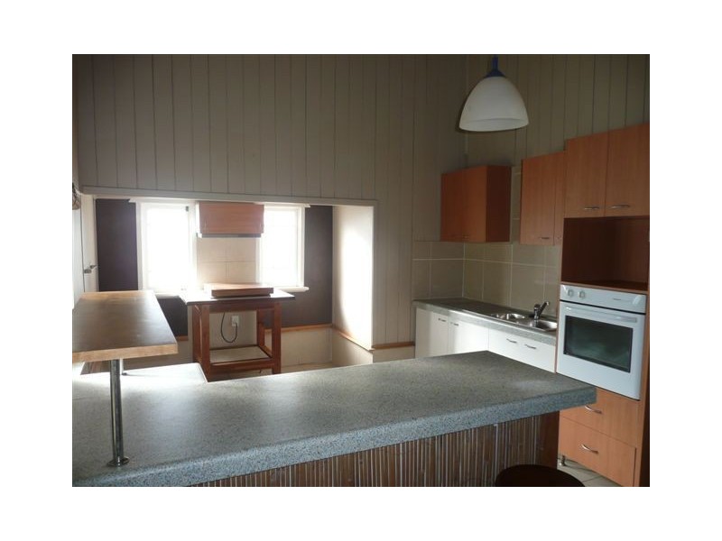 76 Tooley Street, Maryborough QLD 4650