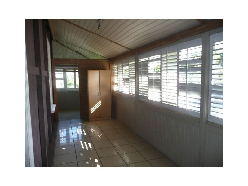 76 Tooley Street, Maryborough QLD 4650
