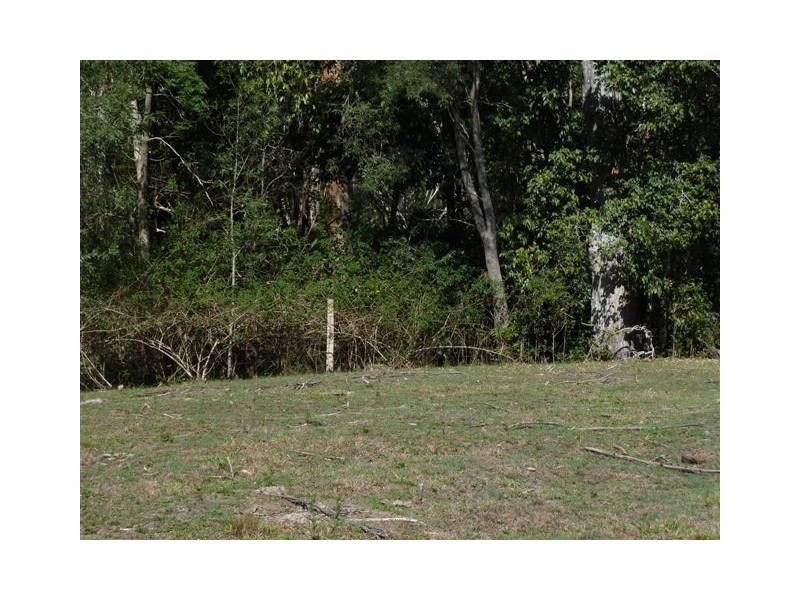 103 Thinoomba Street, Tiaro QLD 4650