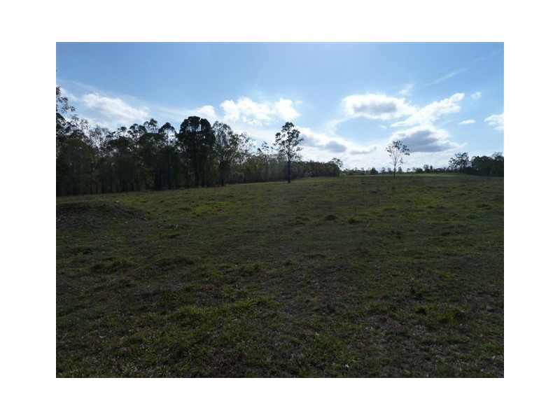 103 Thinoomba Street, Tiaro QLD 4650