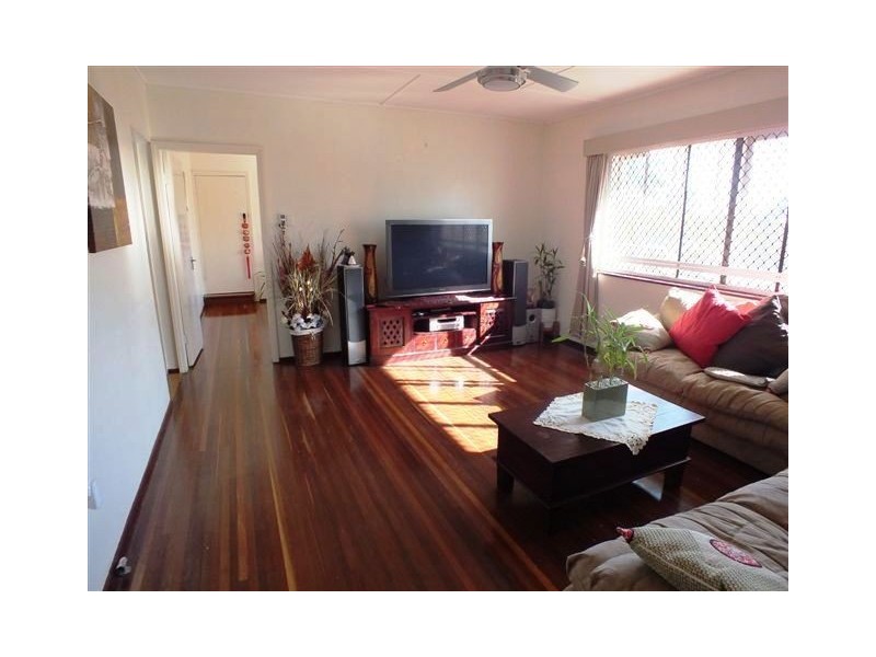 105 Russell Street, Maryborough QLD 4650