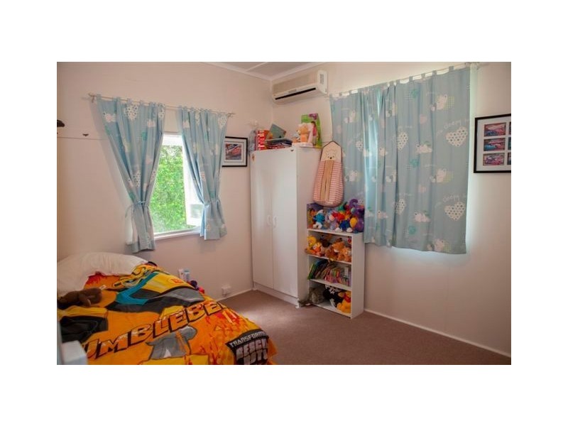 19 Pearson Street, Granville QLD 4650