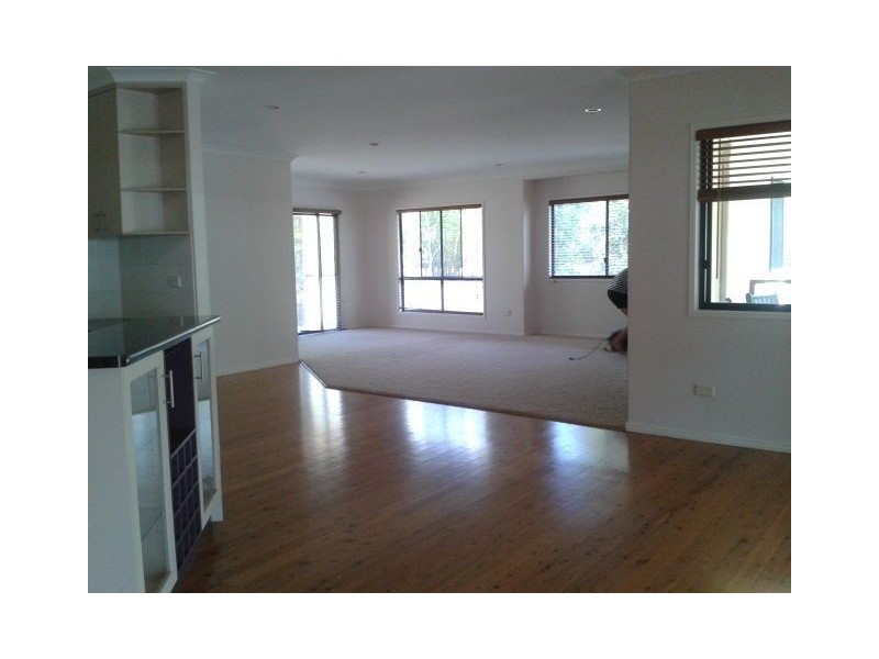 5 Sunset Court, Tinana QLD 4650