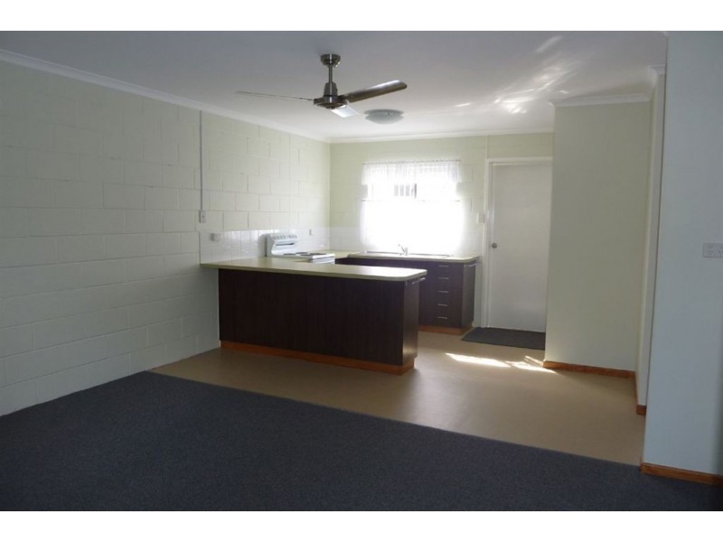 2/67 North Street, Maryborough QLD 4650