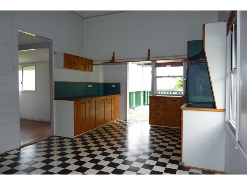 301 Albert Street, Maryborough QLD 4650