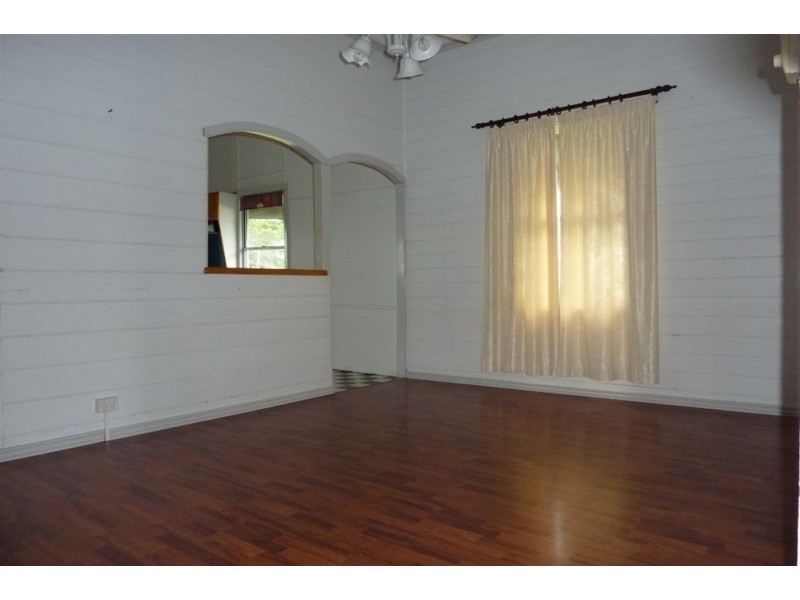 301 Albert Street, Maryborough QLD 4650