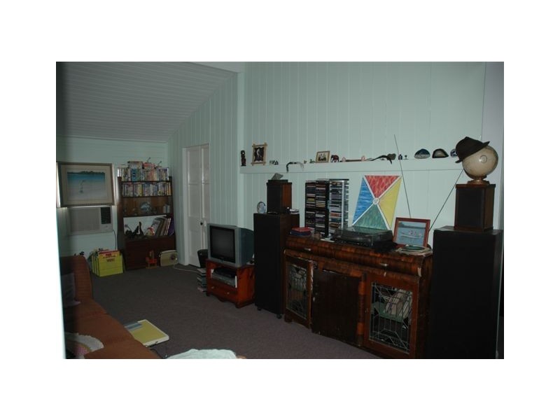 194 Ferry Street, Maryborough QLD 4650