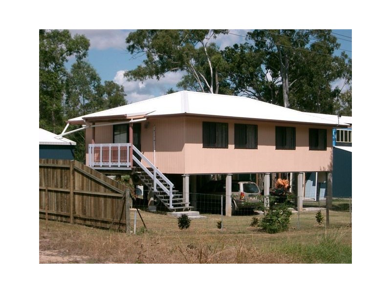 17 Herrenberg Street, Maryborough QLD 4650