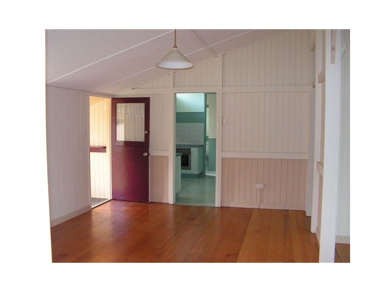 154 Pallas Street, Maryborough QLD 4650