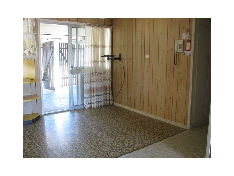 39 Hillcrest Avenue, Maryborough QLD 4650