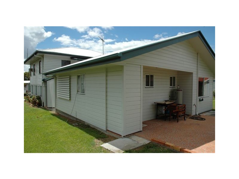 32 Reed Ave, Maryborough QLD 4650