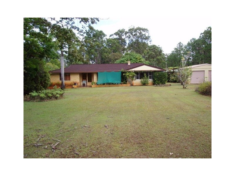 19 Pilerwa, Mungar QLD 4650