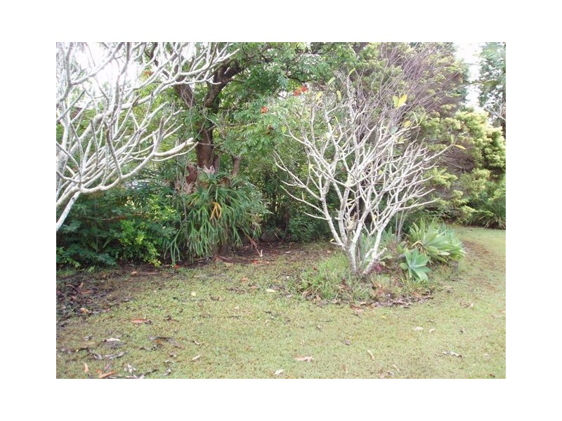 19 Pilerwa, Mungar QLD 4650