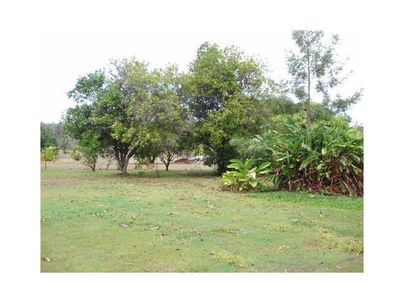 19 Pilerwa, Mungar QLD 4650