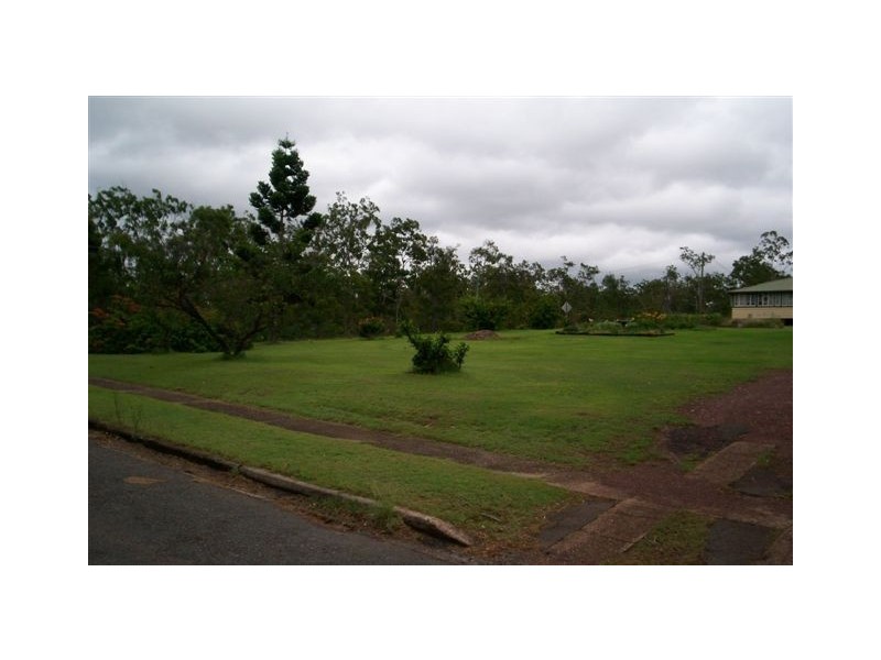 20 Lahey Street, Brooweena QLD 4620