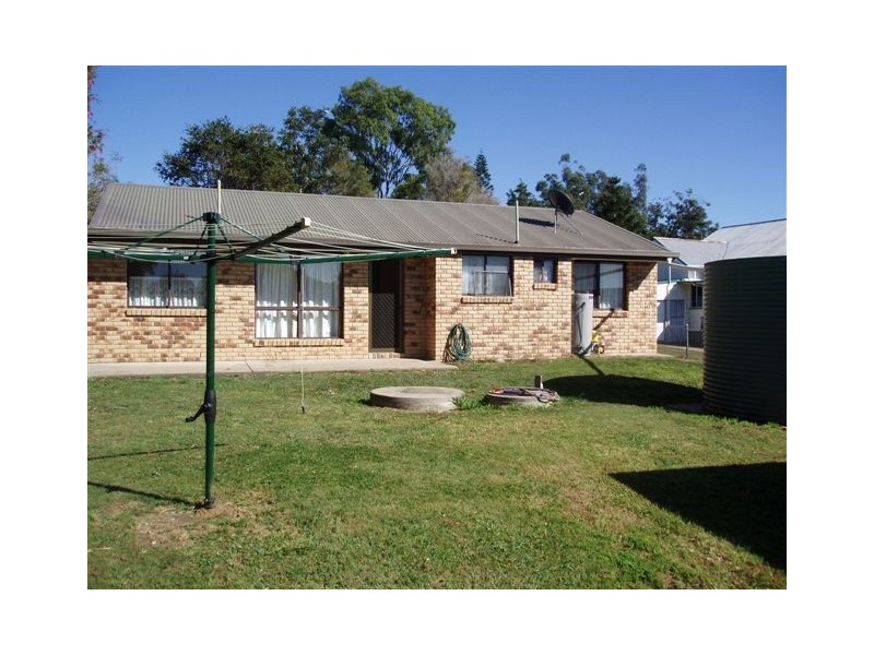 34 Copenhagen Street, Tiaro QLD 4650