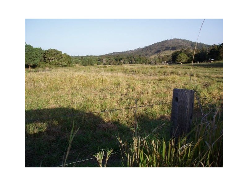 62 Bakers Road, Bauple QLD 4650