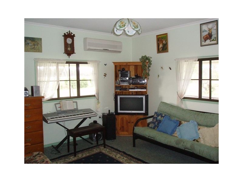 285 Owanyilla Road, Tiaro QLD 4650