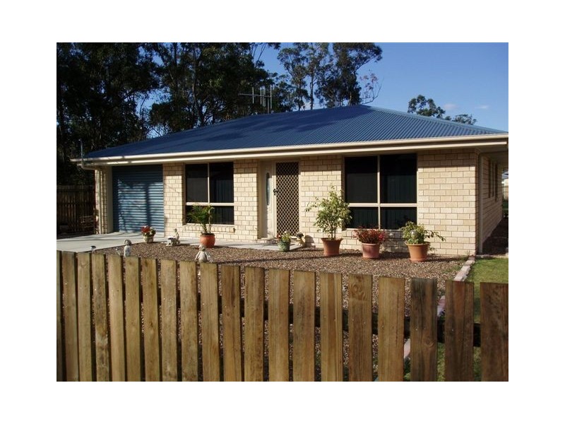 29 Dyson, Aldershot QLD 4650