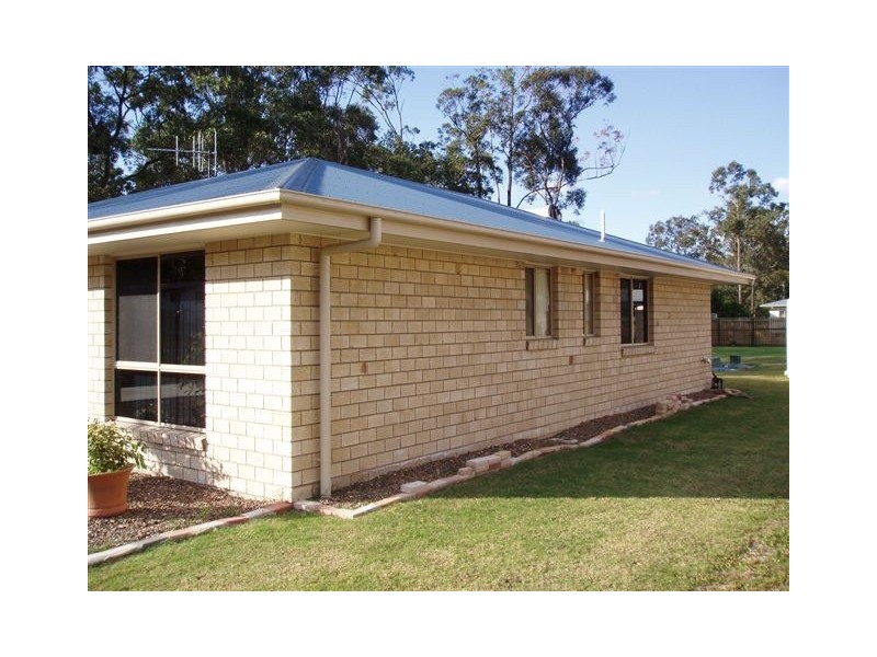 29 Dyson, Aldershot QLD 4650