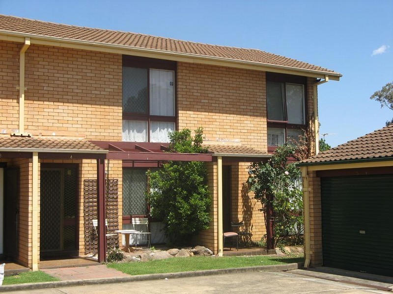 4/31-33 Nardoo Street, Ingleburn NSW 2565